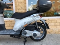 Alle originele en vervangende onderdelen voor uw Piaggio Liberty 125 4T 2006.