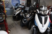 Toutes les pièces d'origine et de rechange pour votre Piaggio MP3 500 LT E4 Sport Business EU 2016.