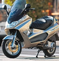 Alle originele en vervangende onderdelen voor uw Piaggio X8 125 2004.