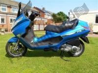 All original and replacement parts for your Piaggio X8 250 IE UK 2005.