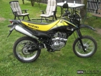 Tutte le parti originali e di ricambio per il tuo Suzuki DR 125 SM 2010.