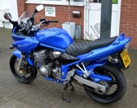 Alle originele en vervangende onderdelen voor uw Suzuki GSF 600 NSZ Bandit 2004.