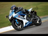 Todas las piezas originales y de repuesto para su Suzuki GSX R 750 2010.