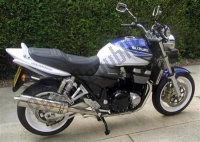 Alle originele en vervangende onderdelen voor uw Suzuki GSX 1400 2003.