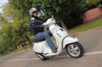 Wszystkie oryginalne i zamienne części do Twojego Vespa LX 150 4T 3V IE 2012.