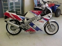 Todas as peças originais e de reposição para seu Yamaha FZR 600 Genesis 1993.