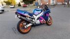 Tutte le parti originali e di ricambio per il tuo Yamaha FZR 600R 1994.