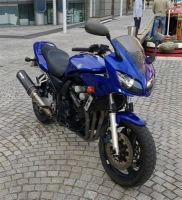 Alle originele en vervangende onderdelen voor uw Yamaha FZS 600 Fazer 2003.