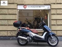 Wszystkie oryginalne i zamienne części do Twojego Yamaha VP 250 X City 2011.