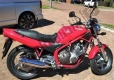 Alle originele en vervangende onderdelen voor uw Yamaha XJ 600N 2001.