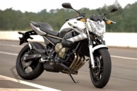 Todas as peças originais e de reposição para seu Yamaha XJ6 SA 600 2011.