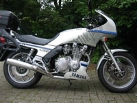 Wszystkie oryginalne i zamienne części do Twojego Yamaha XJ 900 1990.