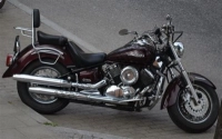 Alle originele en vervangende onderdelen voor uw Yamaha XVS 1100A Dragstar Classic 2005.