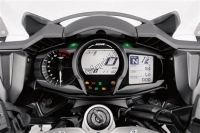 Toutes les pièces d'origine et de rechange pour votre Yamaha FJR 1300 APK Polic 2019.