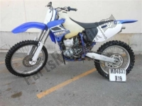 Todas as peças originais e de reposição para seu Yamaha YZ 400F 1999.