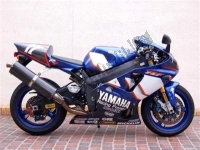 Todas las piezas originales y de repuesto para su Yamaha YZF R7 700 1999.