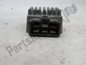 aprilia 00H01008841 voltage regulator - Left side