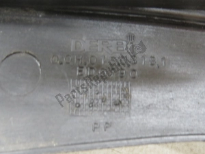 aprilia 00h01508181 protetor de corrente - Lado direito