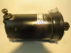 Aqui você pode pedir o motor de arranque completo em Ducati (Denso) , com o número da peça 27040011A: