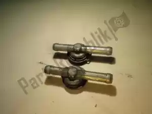 ducati 28040021a injector connection - Middle