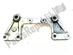 yamaha 3VD214111035 bracket, engine 1 - Bottom side