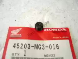 Aqui você pode pedir o plugue, pino em Honda , com o número da peça 45203MG3016: