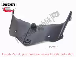 Aquí puede pedir solapa de barro de Ducati , con el número de pieza 48411261A: