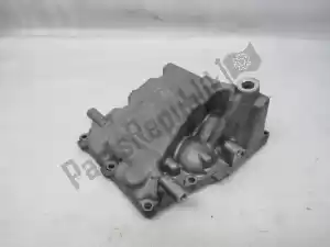 Kawasaki 490340030 oil pan - Right side