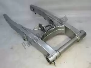 honda 52100MM5640 swingarm - image 10 of 20