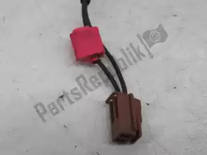 yamaha 5PS825300000 stop switch - Right side