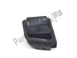 Here you can order the engine stop switch from Piaggio, with part number 641824: