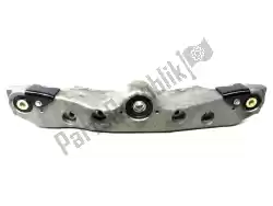 Here you can order the upper complete wishbone front suspension 20 from Piaggio, with part number 646556: