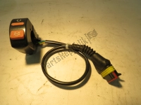 65040062A, Ducati, R h switch, Used