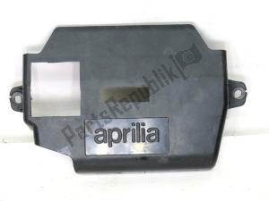 aprilia 858213 fairing cover black - Bottom side