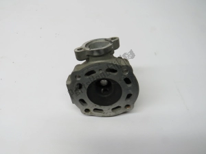 aprilia AP3BBA000606 cylinder head - Right side