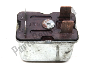 aprilia AP8112523 starting relay - Upper side