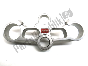 aprilia AP8123932 upper triple clamp - Left side