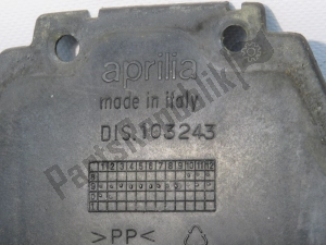 aprilia AP8139433 boîtier de batterie - Côté gauche