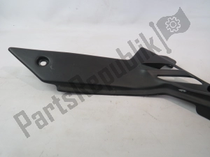 aprilia AP8178984 couvercle latéral droit - Face supérieure