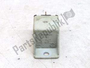 aprilia AP8212085 starting relay - Left side