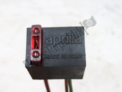 Aprilia AP8212143, Módulo de diodo e caixa de fusíveis, OEM: Aprilia AP8212143