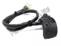 Here you can order the handlebar switch, left from Aprilia, with part number AP8212199: