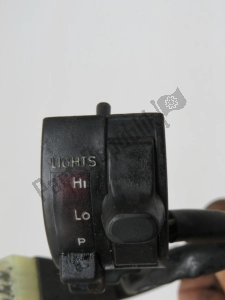 aprilia AP8212199 handlebar switch, left - Right side