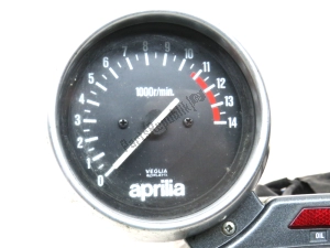 aprilia AP8212379 kompletny zestaw deski rozdzielczej - Górna strona