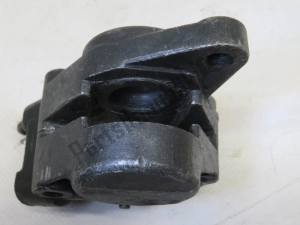 aprilia AP8213001 brake caliper - Lower part