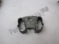 AP8218486, Aprilia, handlebar clamp, Used