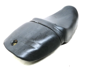 aprilia AP8229075 buddy seat, black - Upper side