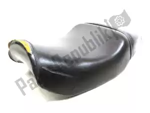 aprilia AP8229075 saddle, black - Upper part