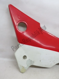 aprilia AP8230166 carénage latéral, rouge blanc, la gauche - Face supérieure