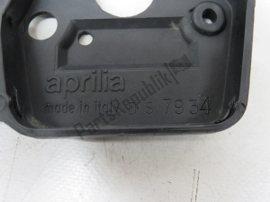 aprilia AP8230667 supporto dashboard - Lato destro